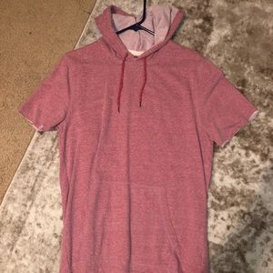 Short sleeve shirt with hood